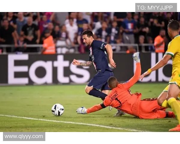 那不勒斯逆袭巴黎圣日耳曼足总杯大胜引发全场惊呼集锦回顾