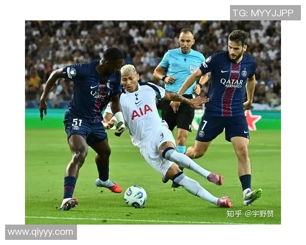 足总杯激战巴黎圣日耳曼大胜AC米兰6比2补时进球点燃全场激情